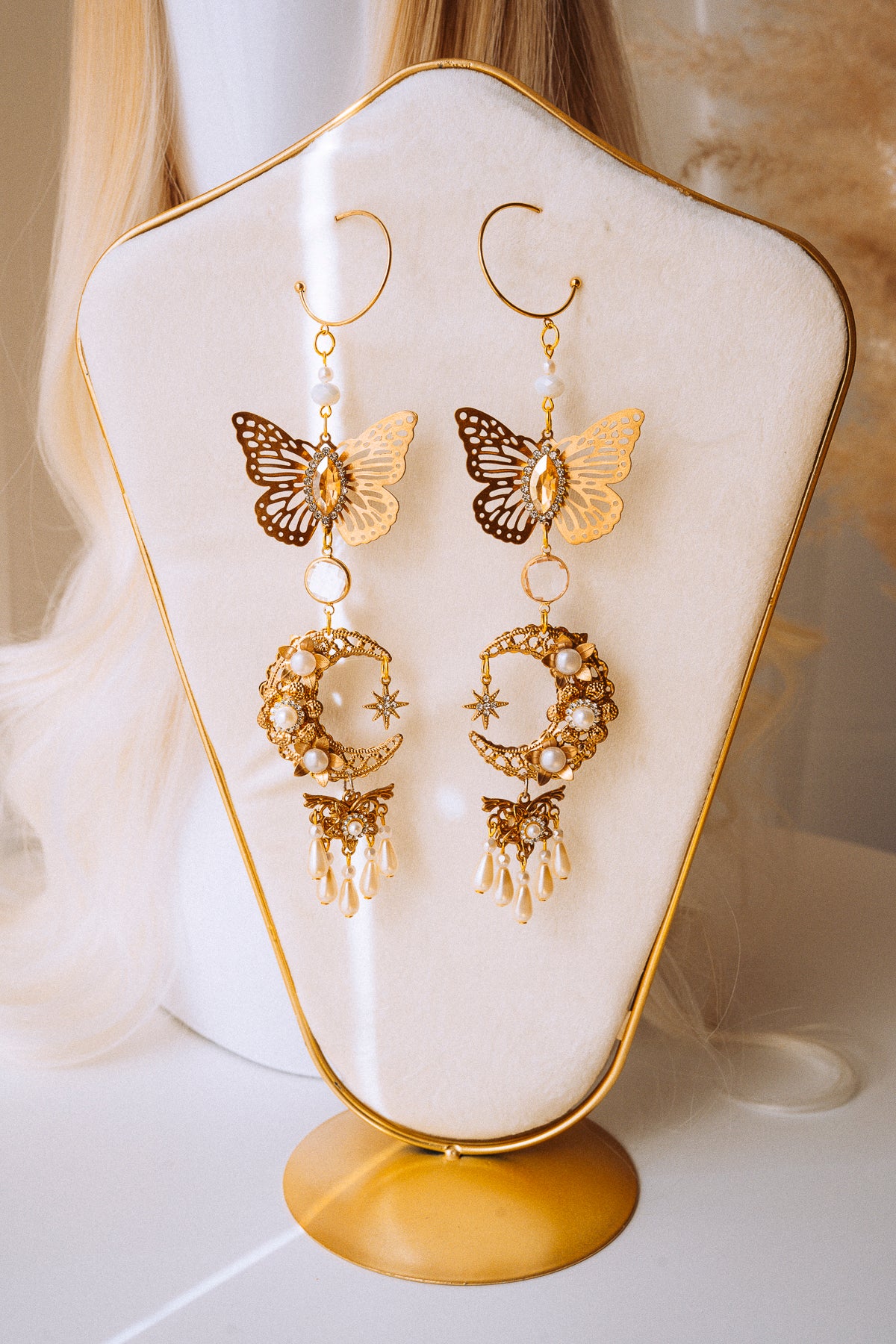Flutter Crystal Butterfly Flat Back Sleeper Earrings - 14K Solid Gold –  Grayling